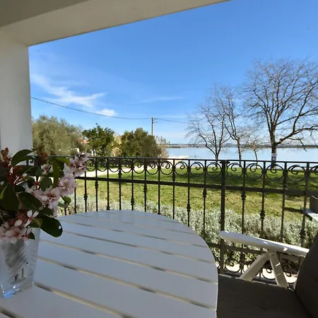 Sea Side By Interhome