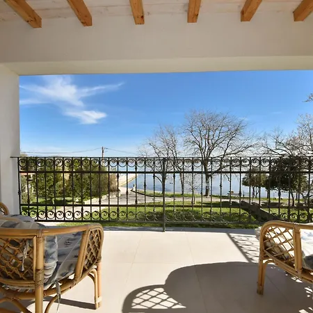 Дом отдыха Sea Side By Interhome *