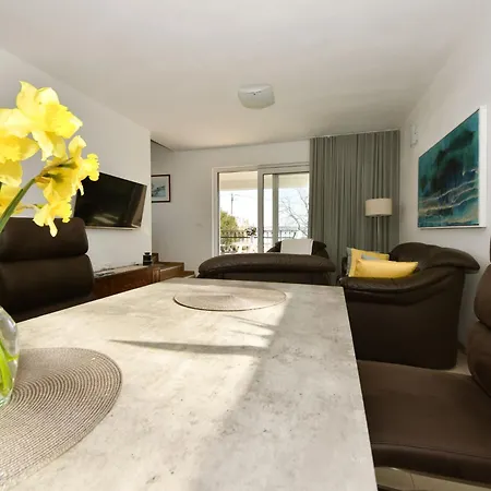 Дом отдыха Sea Side By Interhome *