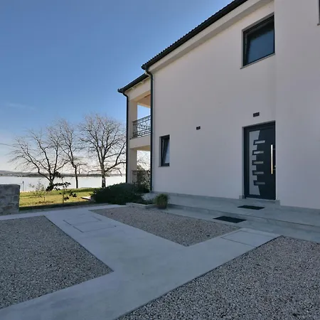 Sea Side By Interhome